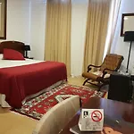 La Residencia