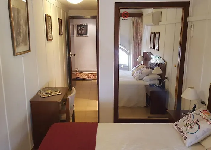 La Residencia Szálloda Cadaqués