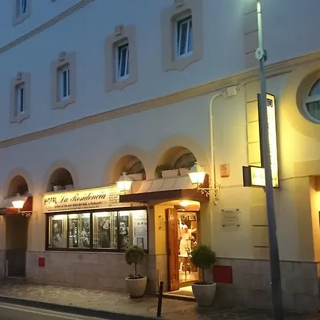 La Residencia קדאקז