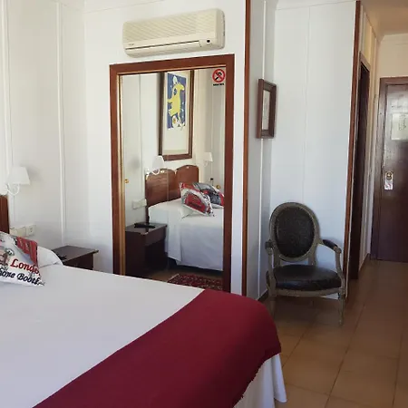 La Residencia מלון קדאקז